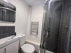 Photo 30- click for photo gallery